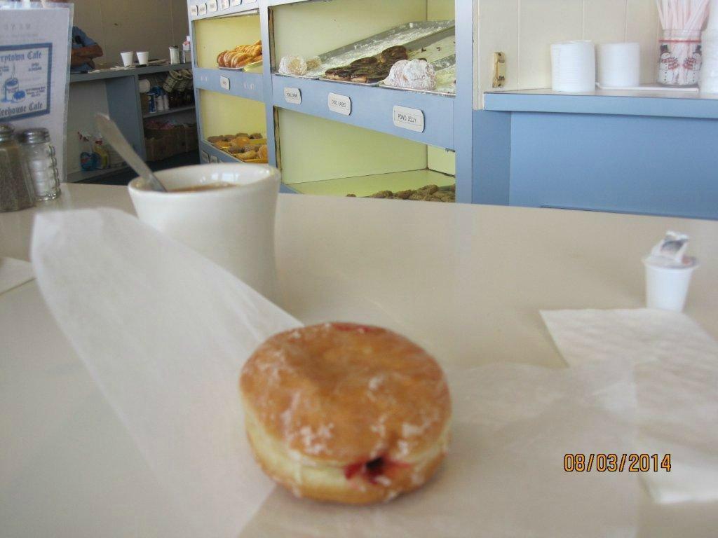 Terrytown Cafe & Donuts
